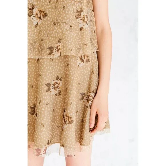 Kimchi Women Floral Mini Ruffle Dress Size 0 Urban Outfitters Romantic - Picture 14 of 16